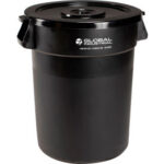 Global Industrial™ Plastic Trash Can with Lid - 32 Gallon Black