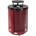 Global Industrial™ Outdoor Diamond Steel Trash Can W/Rain Bonnet Lid & Base 36 Gallon Red