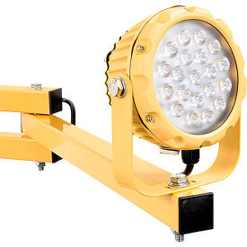 Global Industrial™ LED Dock Light w/ 40""L Arm 40W 4900 Lumens 5000K On/Off Switch
