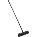 Global Industrial™ 18"" Push Broom W/ Plastic Block & Steel Handle Rough Sweep