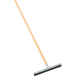 Global Industrial™ 24"" Straight Floor Squeegee With Wood Handle