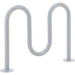 Global Industrial™ Deluxe Wave Bike Rack 5-Bike Capacity Flange Mount Gray