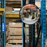 Global Industrial™ Round Acrylic Convex Mirror Indoor 18"" Dia. 160° Viewing Angle