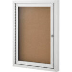 Global Industrial™ Enclosed Cork Bulletin Board -18""W x 24""H - 1 Door